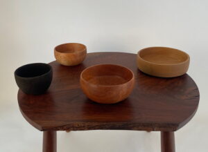 wooden bowls (A)