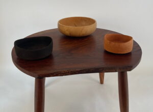 wooden bowls (D)